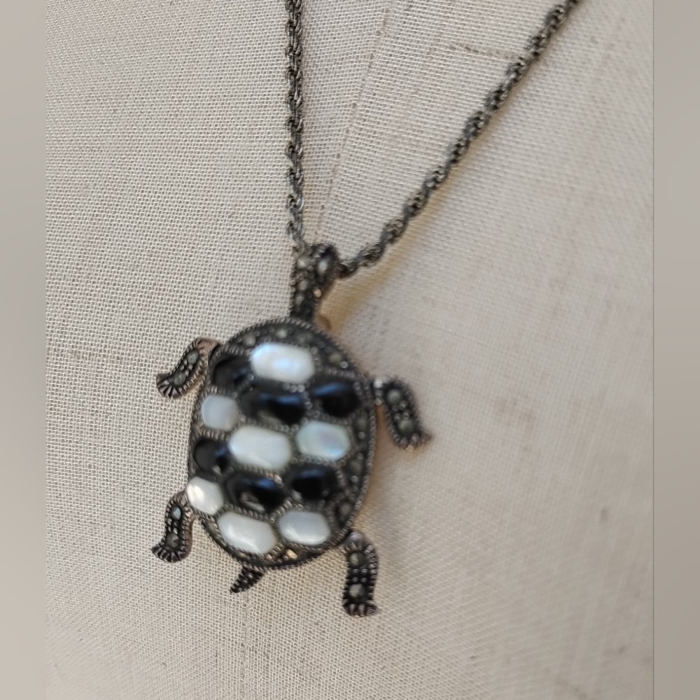 925 Sterling Silver Turtle Movement Tortoise Necklace Rope Chain Pendant Brooch